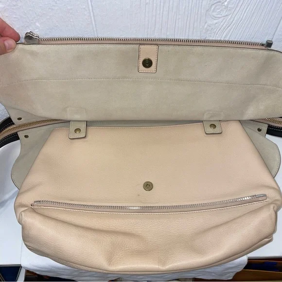 Chloe Leather Clutch Purse! - Picture 11 of 12